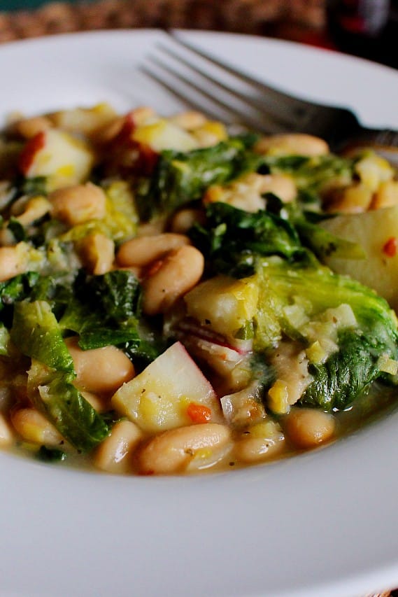 Italian Style Beans and Greens Laura M. Ali, MS, RDN, LDN Pittsburgh